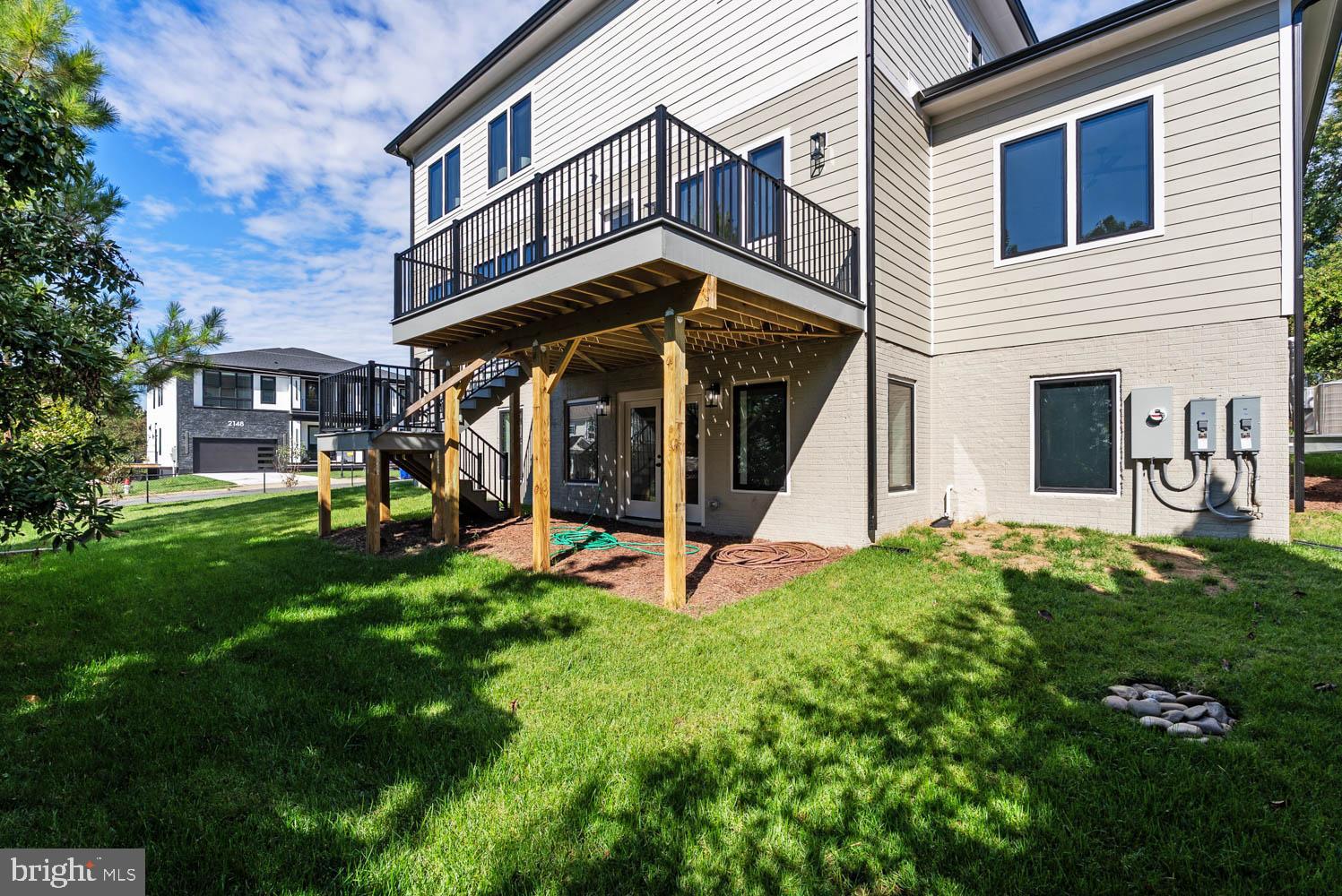 POWHATAN HILLS - Residential