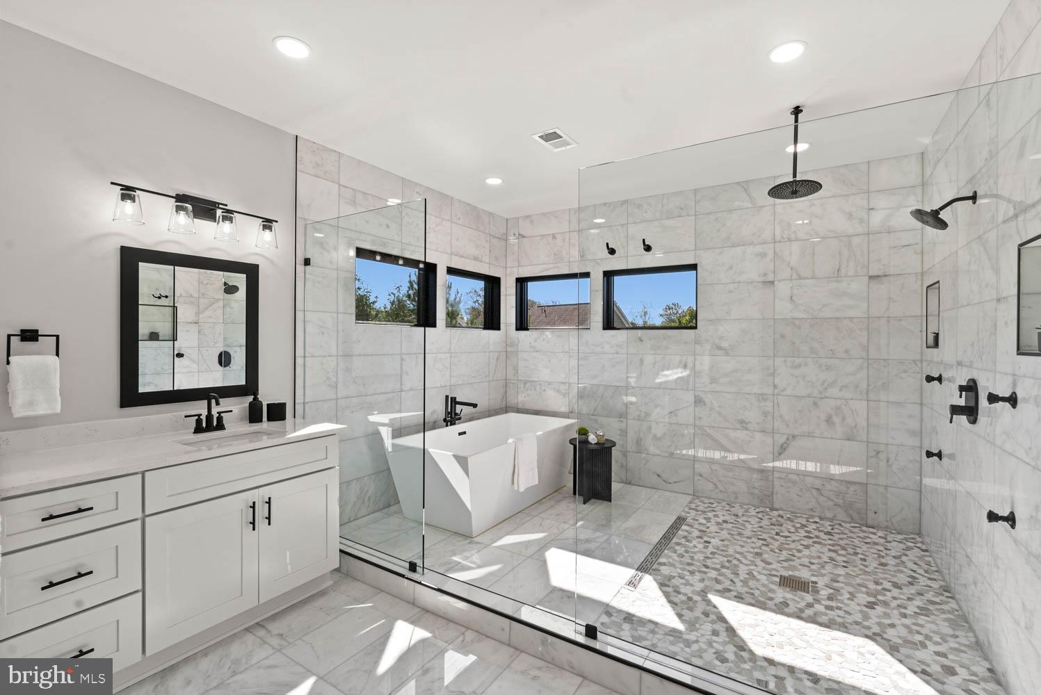 POWHATAN HILLS - Residential