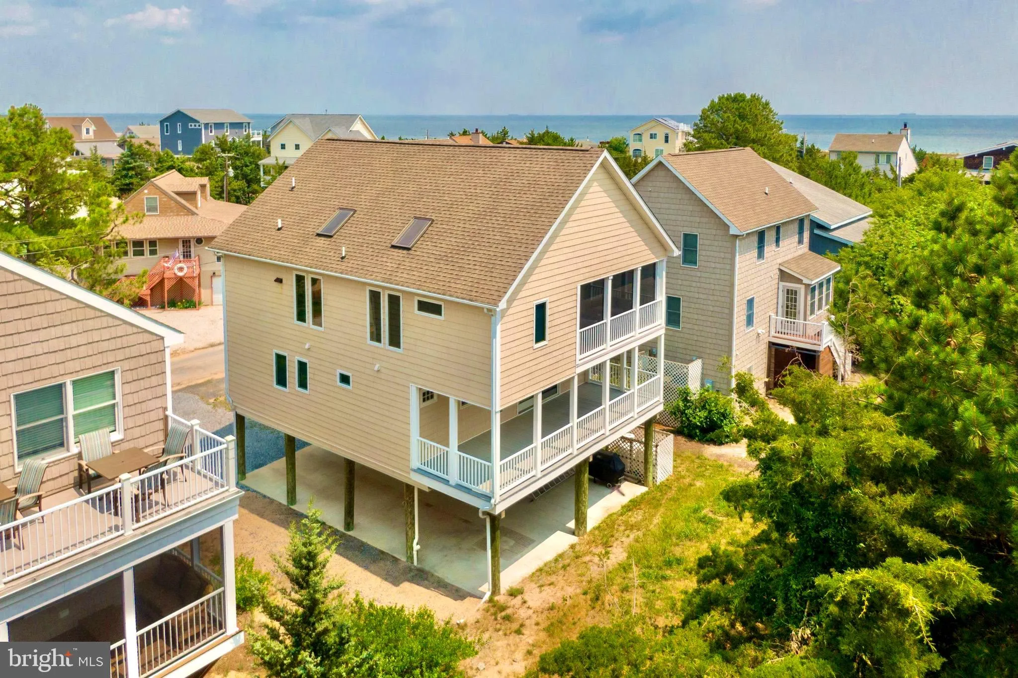 Milton, Delaware 19968, United States, 2 Bedrooms Bedrooms, ,3 BathroomsBathrooms,Residential,Active,72558