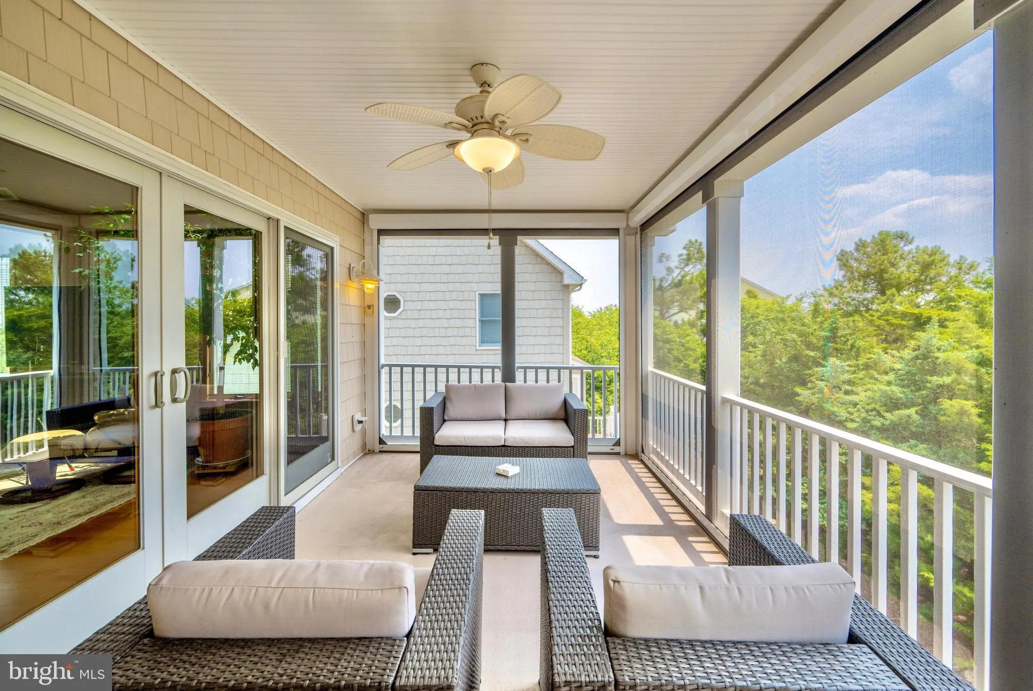 Milton, Delaware 19968, United States, 2 Bedrooms Bedrooms, ,3 BathroomsBathrooms,Residential,Active,72558