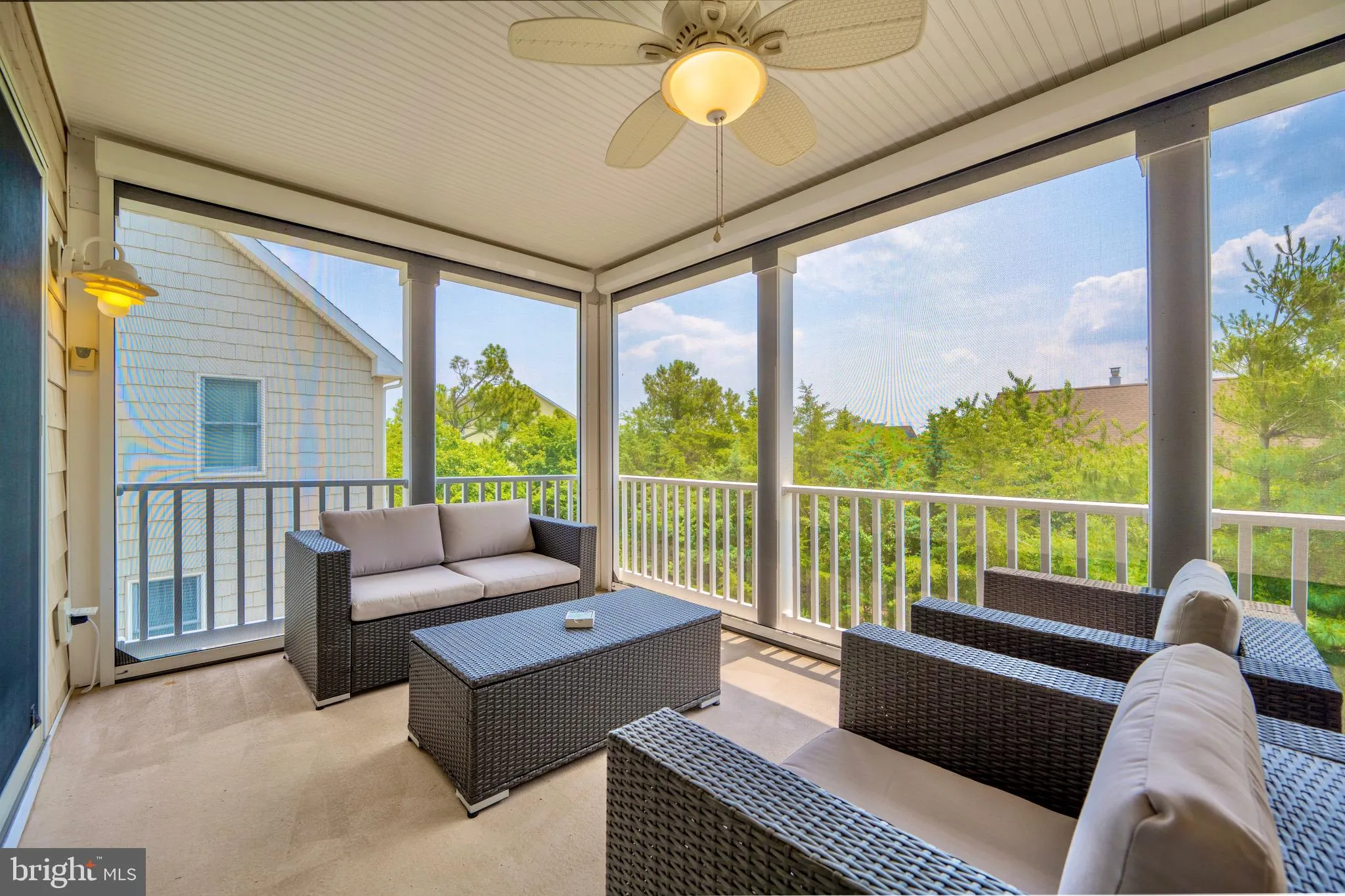 Milton, Delaware 19968, United States, 2 Bedrooms Bedrooms, ,3 BathroomsBathrooms,Residential,Active,72558