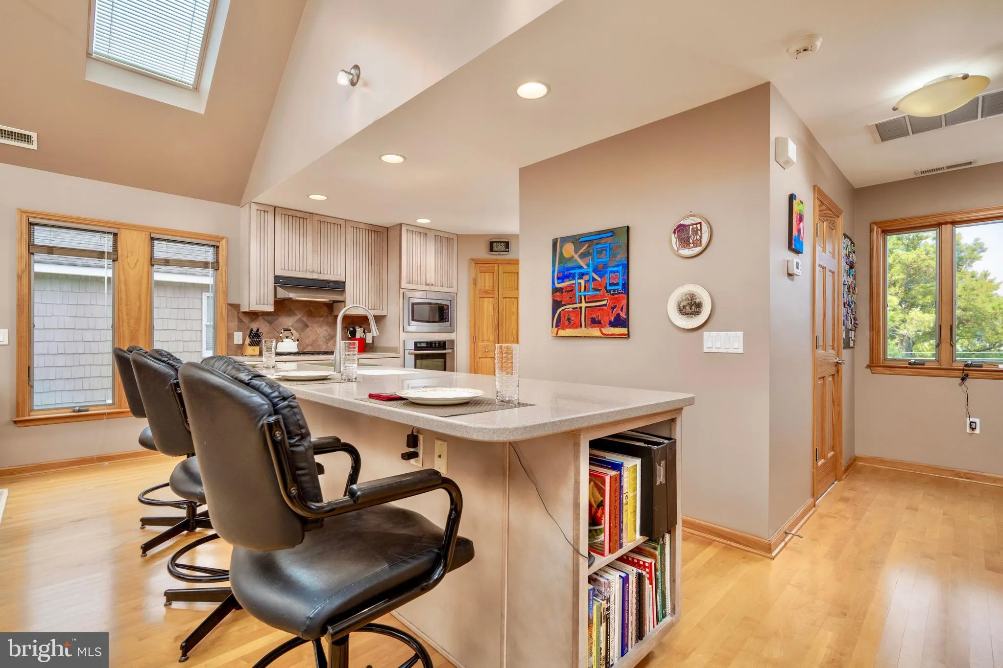 Milton, Delaware 19968, United States, 2 Bedrooms Bedrooms, ,3 BathroomsBathrooms,Residential,Active,72558