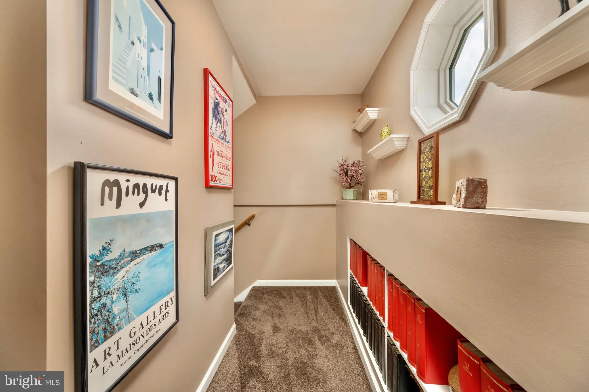 Milton, Delaware 19968, United States, 2 Bedrooms Bedrooms, ,3 BathroomsBathrooms,Residential,Active,72558