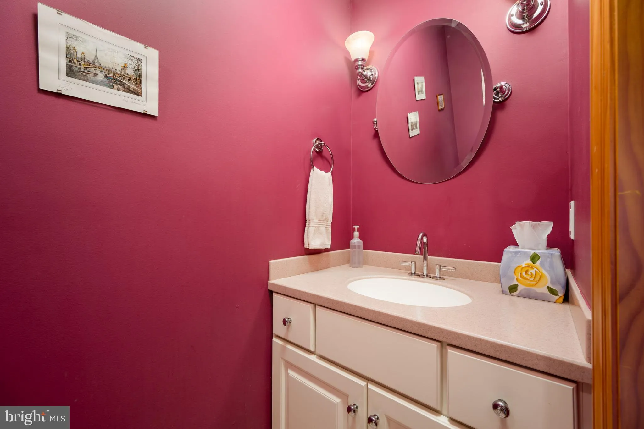 Milton, Delaware 19968, United States, 2 Bedrooms Bedrooms, ,3 BathroomsBathrooms,Residential,Active,72558