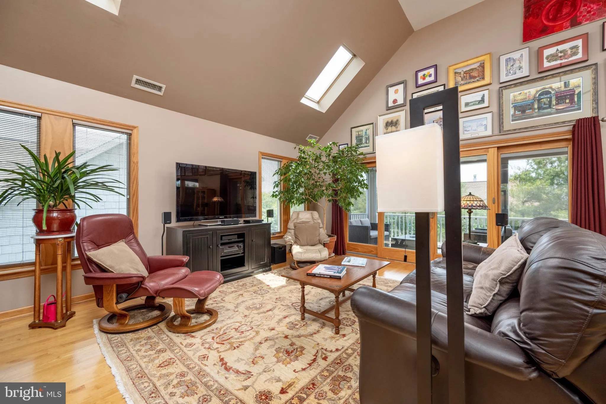 Milton, Delaware 19968, United States, 2 Bedrooms Bedrooms, ,3 BathroomsBathrooms,Residential,Active,72558