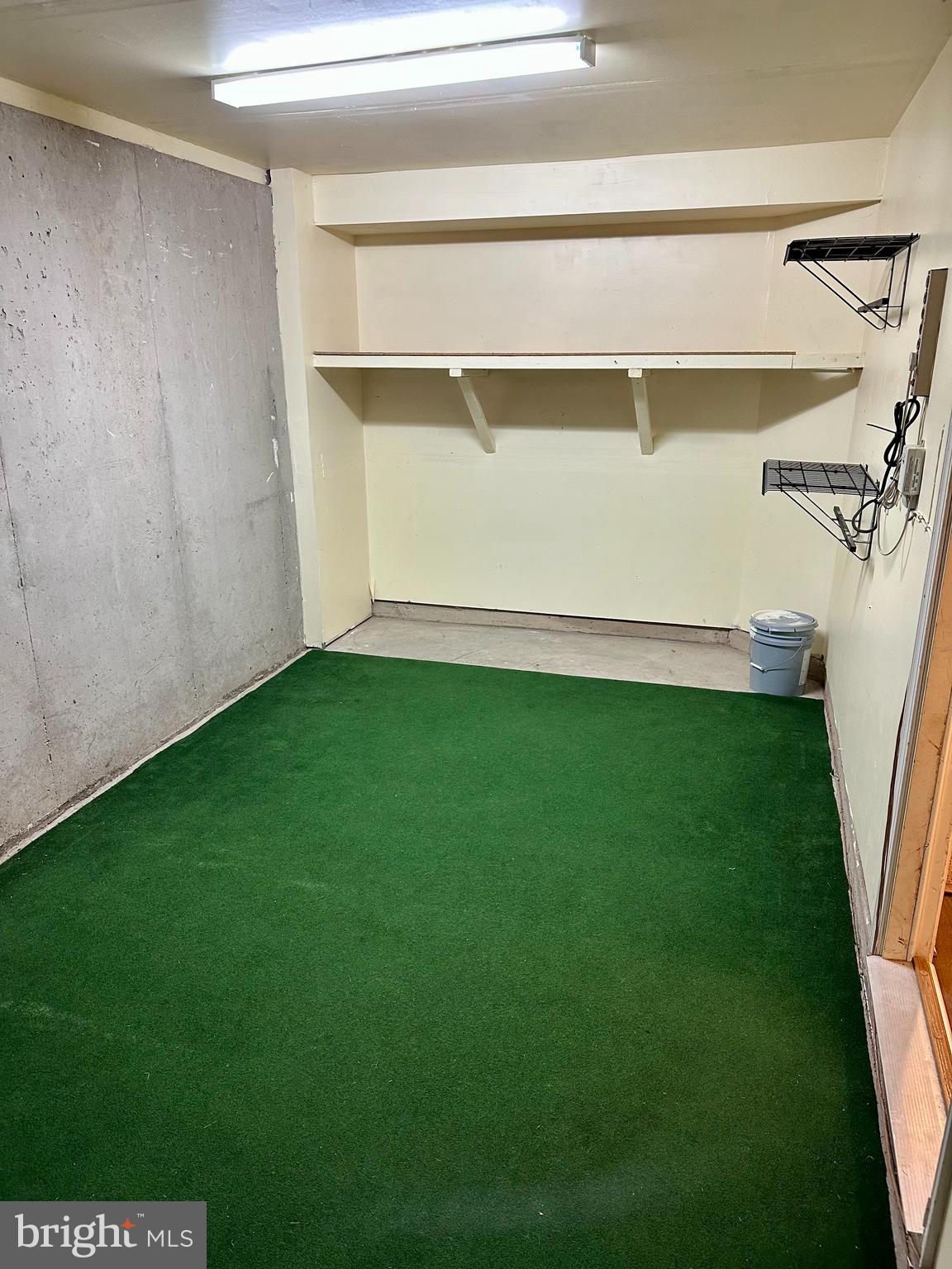 TANYARD SPRINGS - Residential Lease