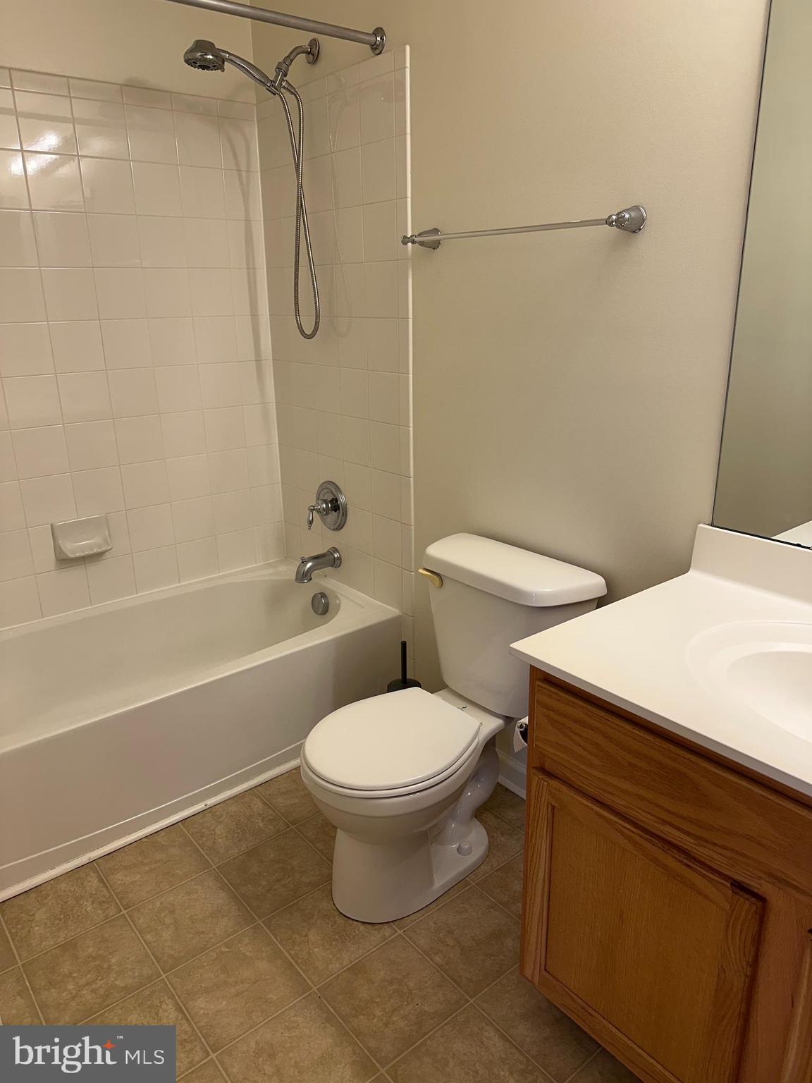 TANYARD SPRINGS - Residential Lease