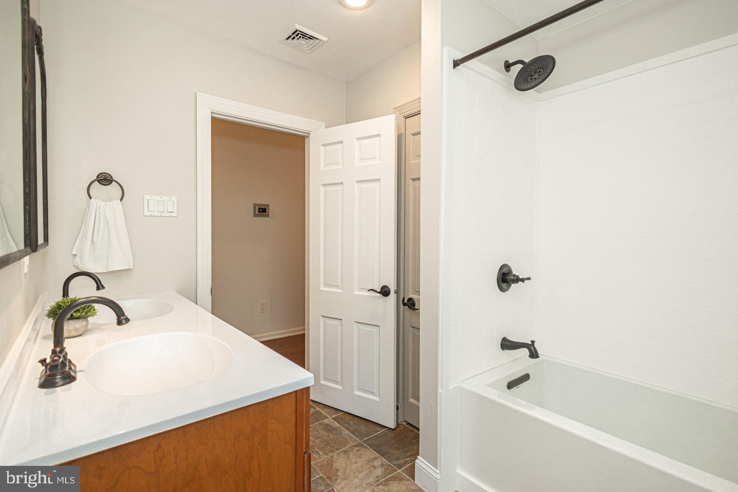 BUCKLAND VALLEY FA - Residential