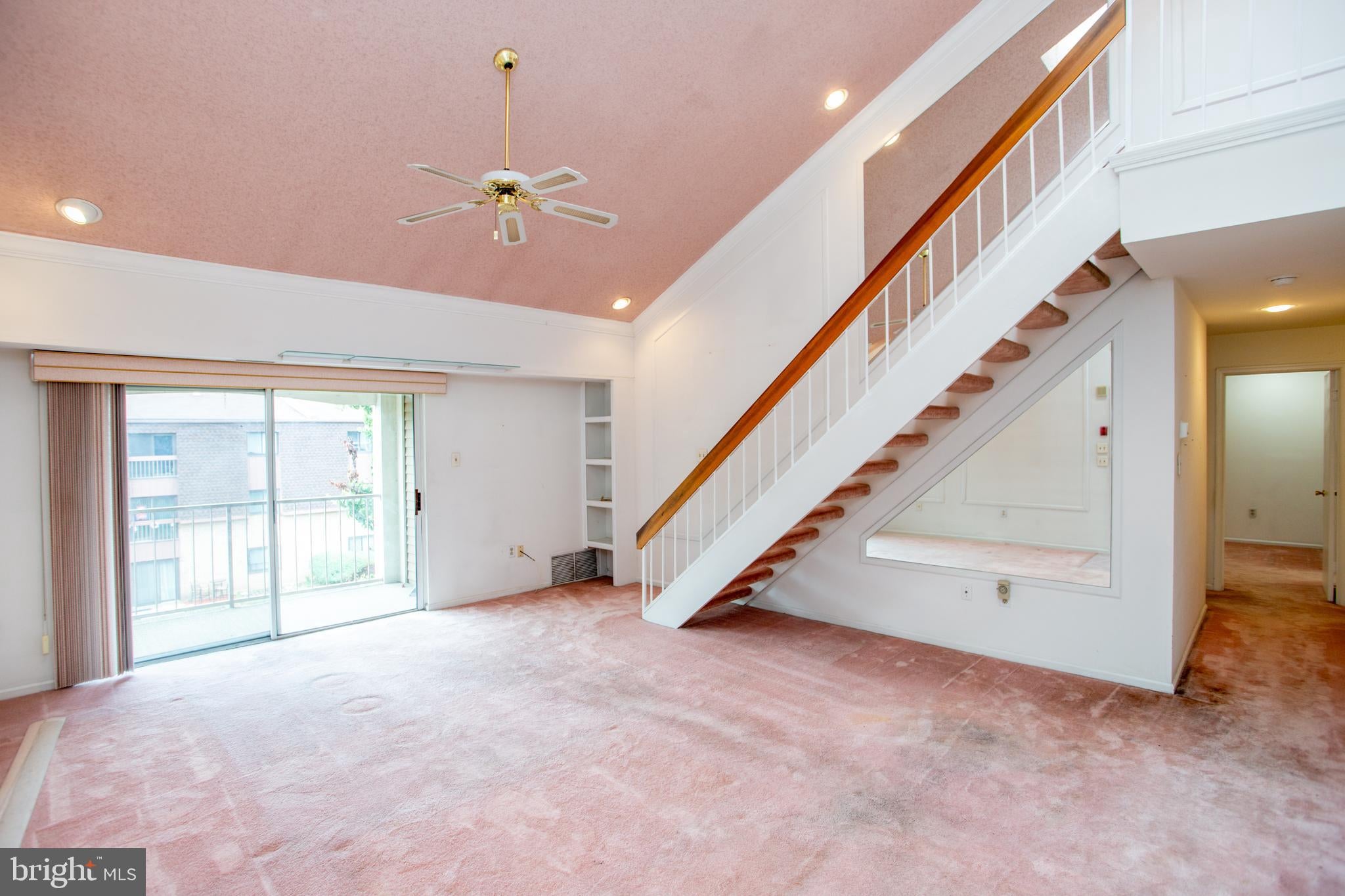 73305 DELAIRE LANDING ROAD 305