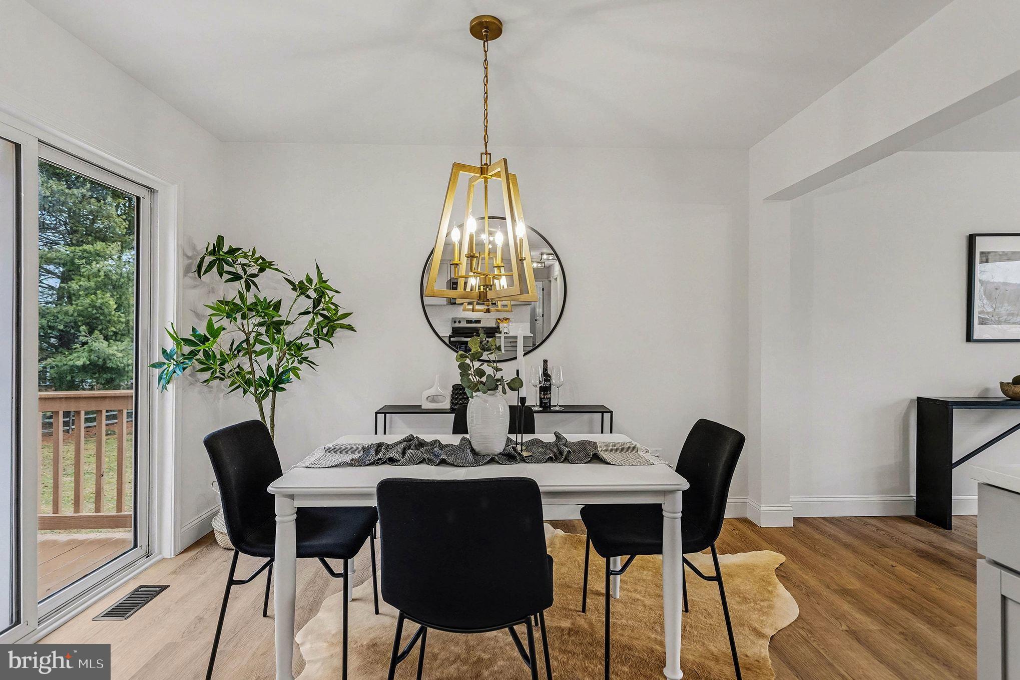 ORCHARD HILLS - Residential