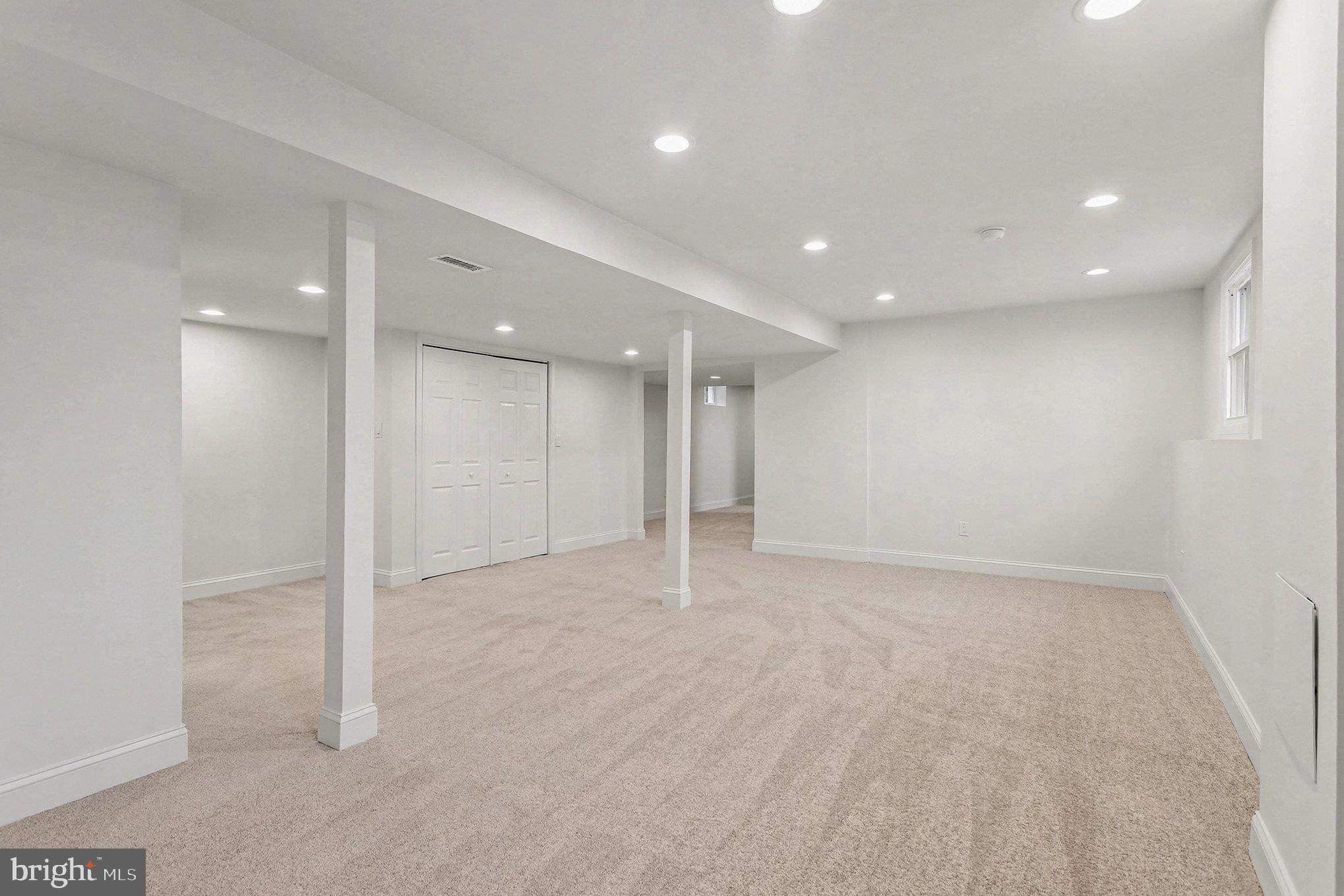 ORCHARD HILLS - Residential