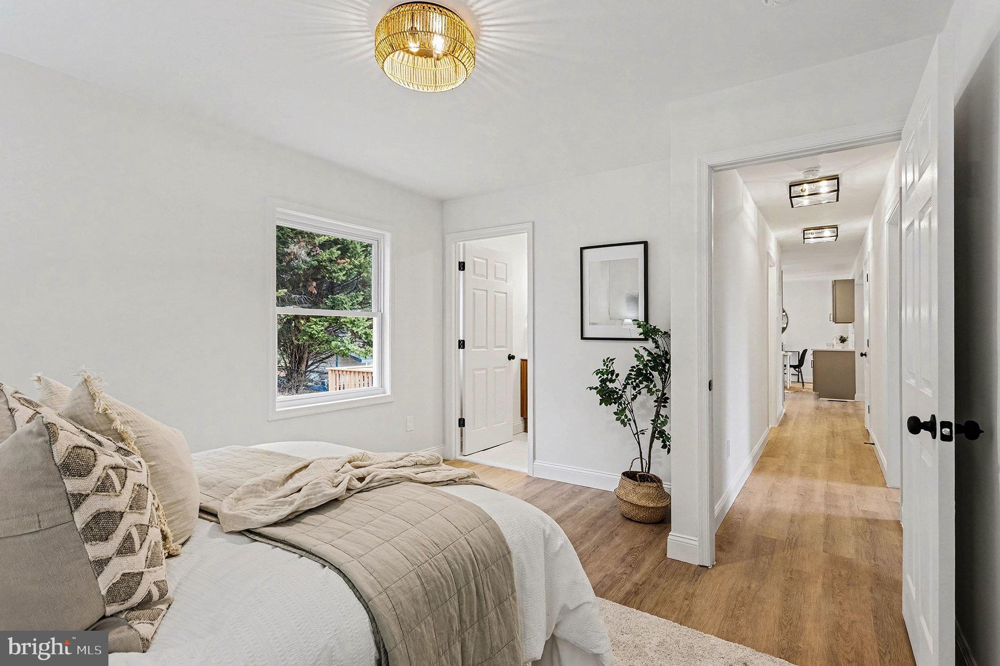 ORCHARD HILLS - Residential