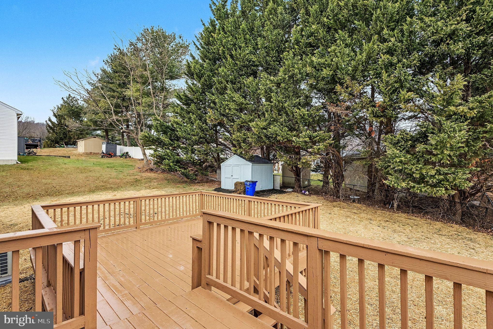 ORCHARD HILLS - Residential