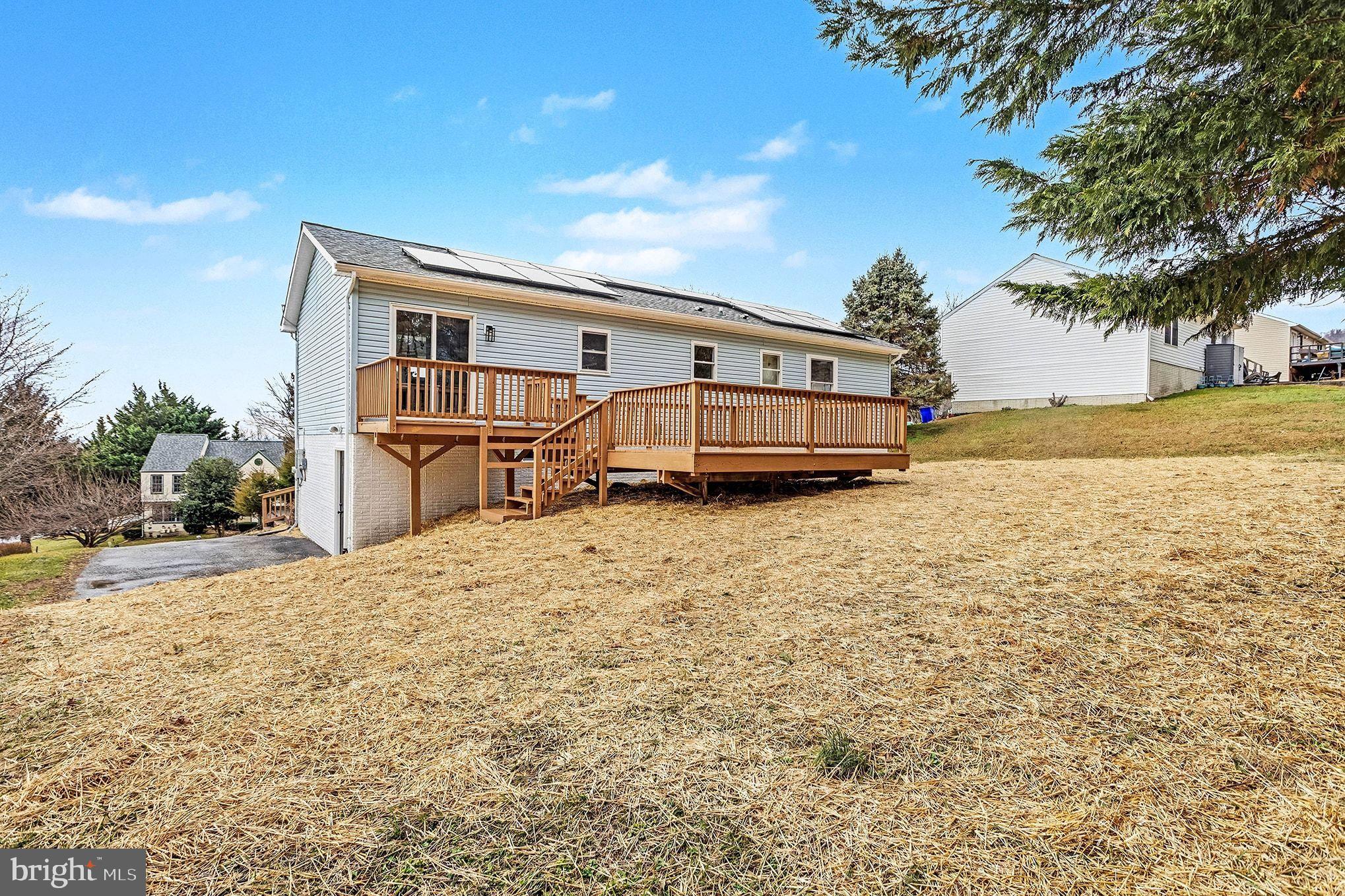 ORCHARD HILLS - Residential