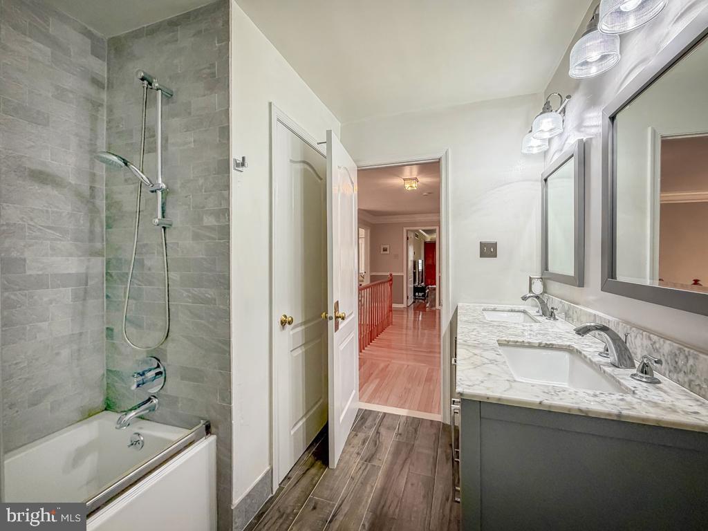 BLUE BELL CC - Residential