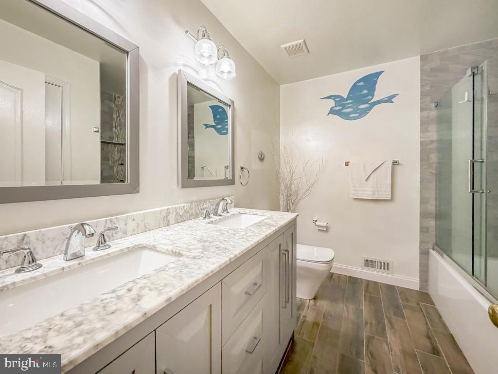 BLUE BELL CC - Residential