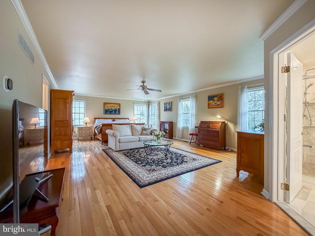 BLUE BELL CC - Residential