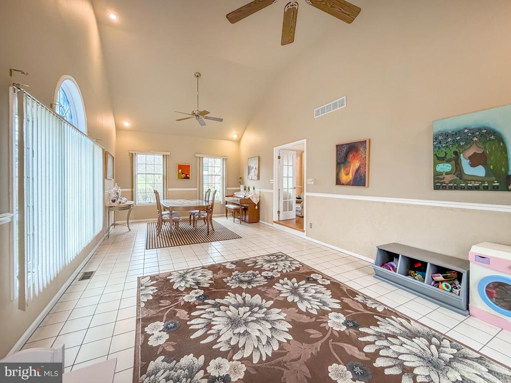 BLUE BELL CC - Residential