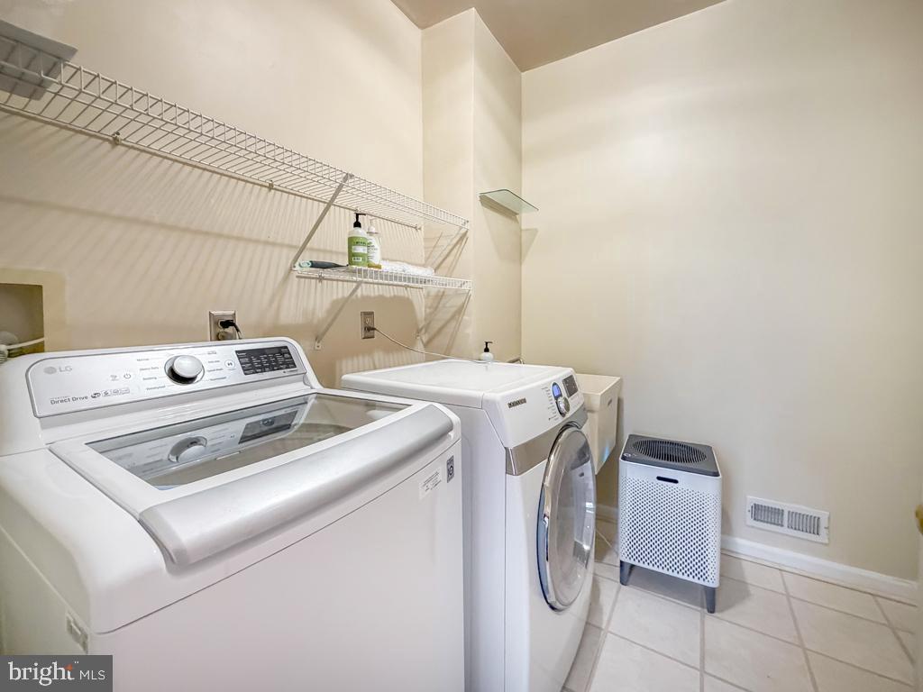 BLUE BELL CC - Residential