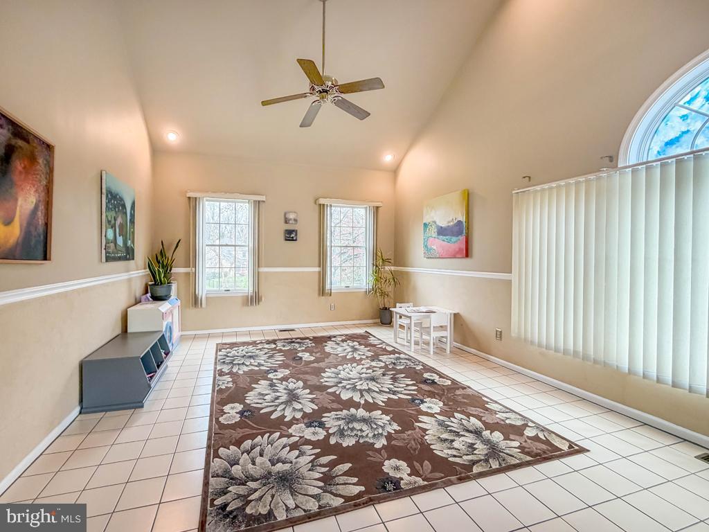 BLUE BELL CC - Residential