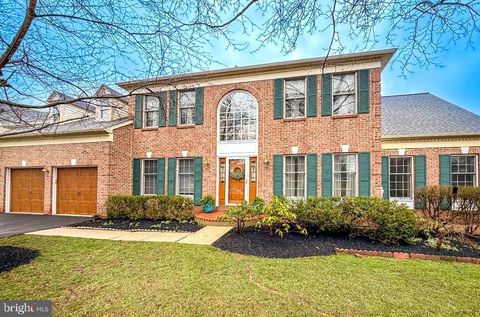 104 AUGUSTA DRIVE BLUE BELL PA 19422