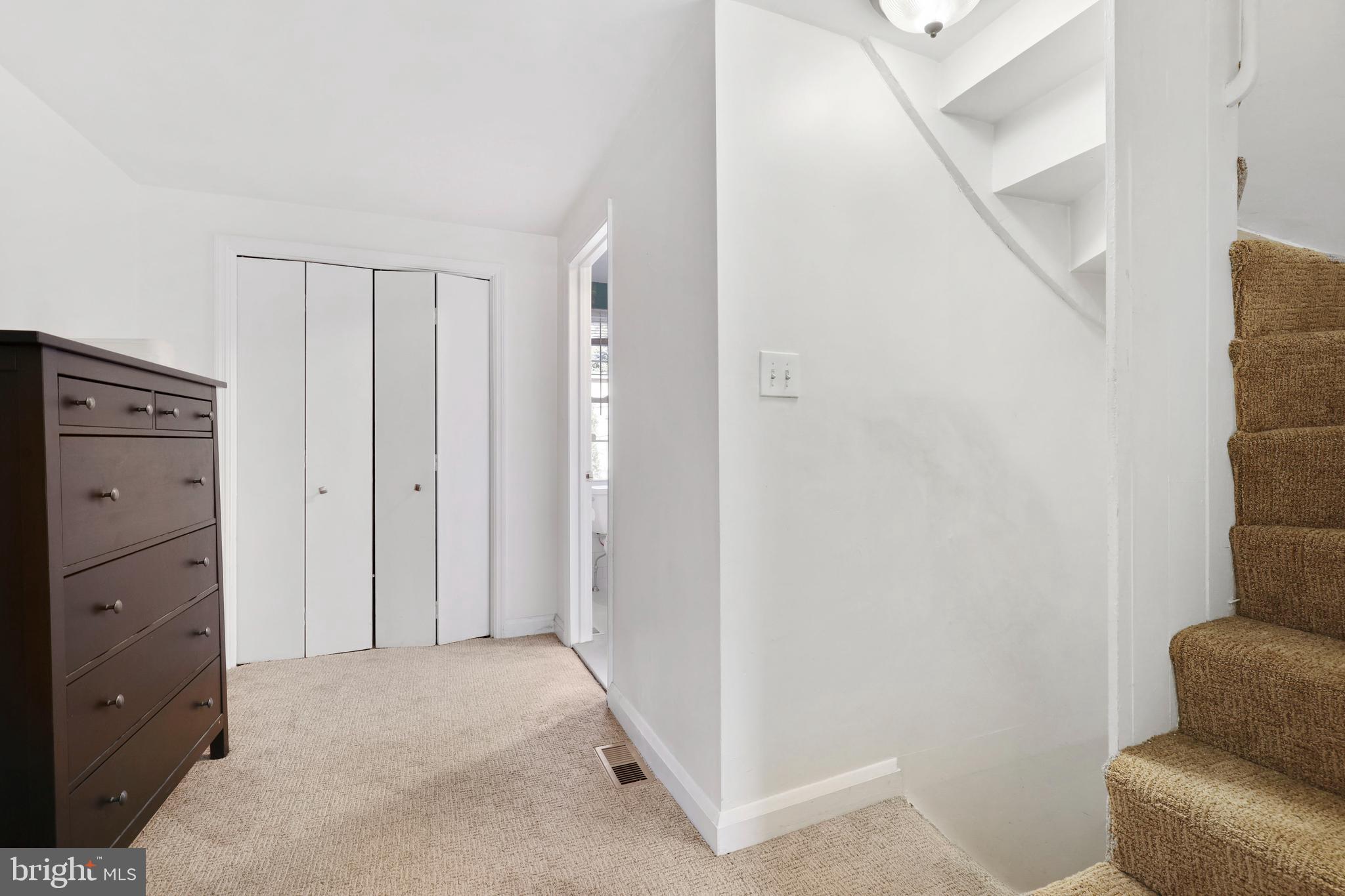 FEDERAL HILL HISTORIC DISTRICT - Residential Lease
