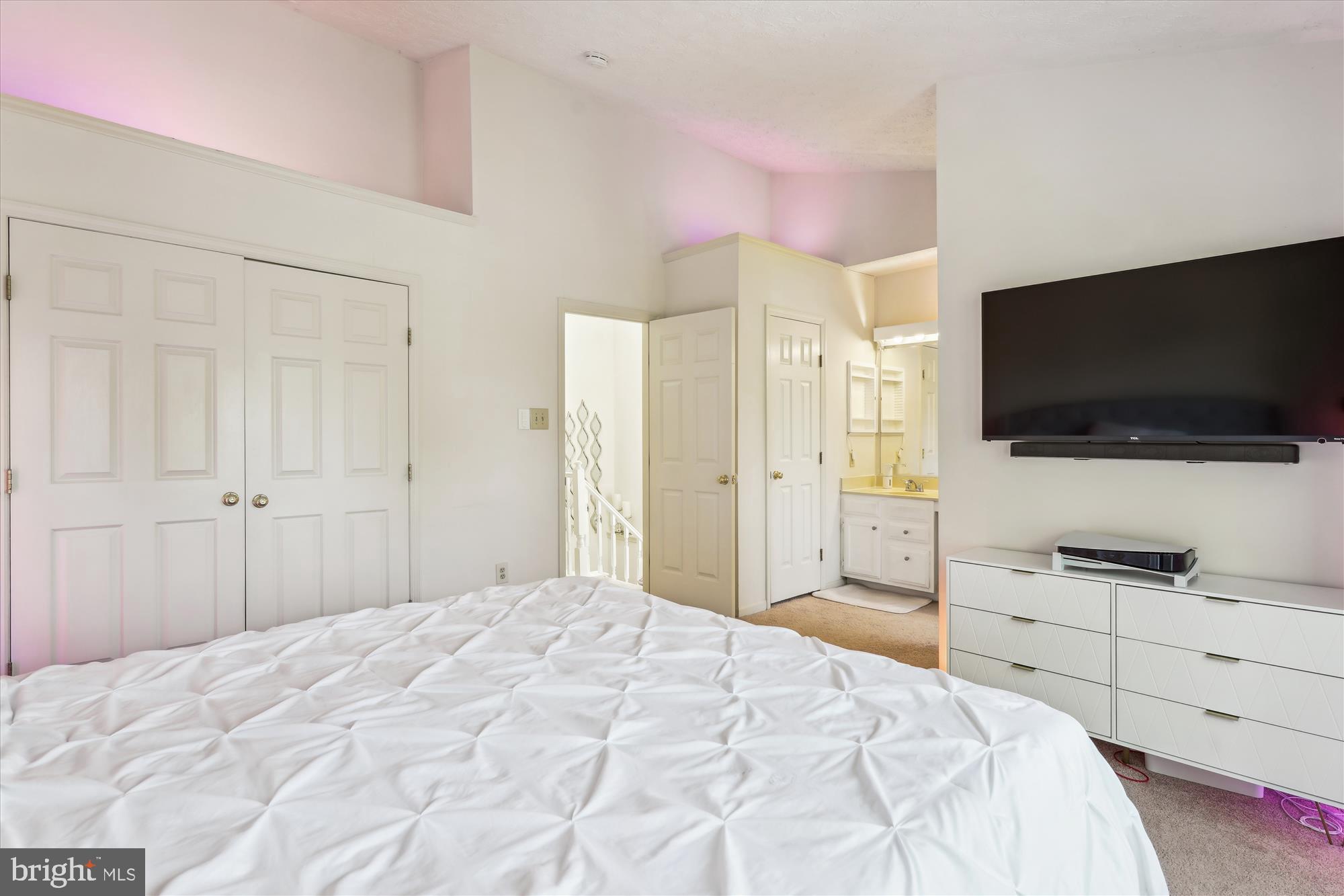 FERNSHIRE FARMS - Residential Lease