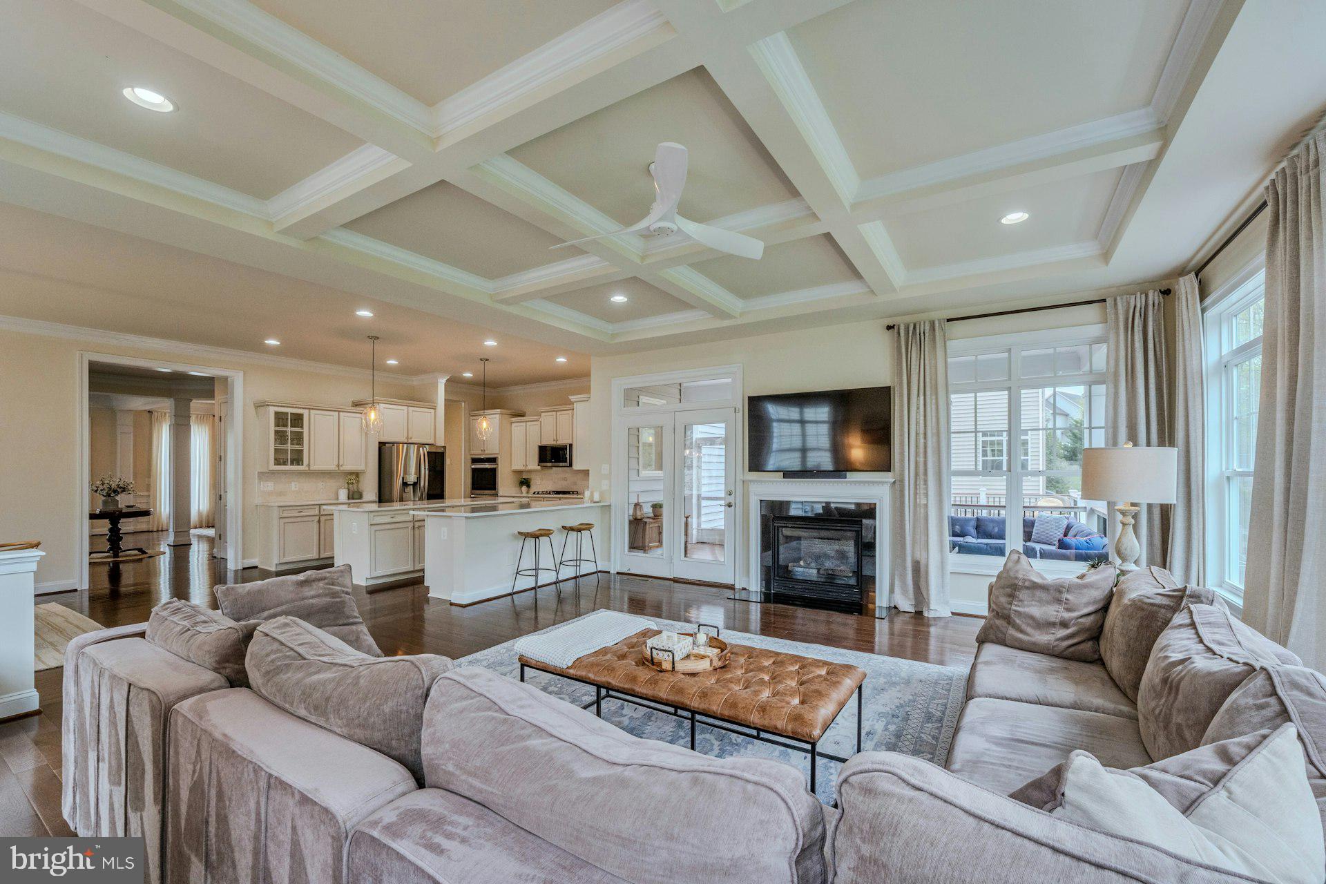 ASHBURN PLACE - Residential