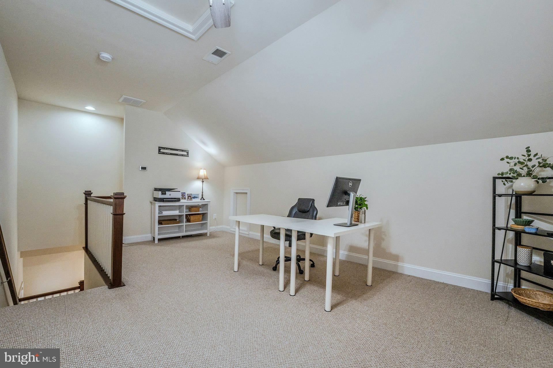 ASHBURN PLACE - Residential