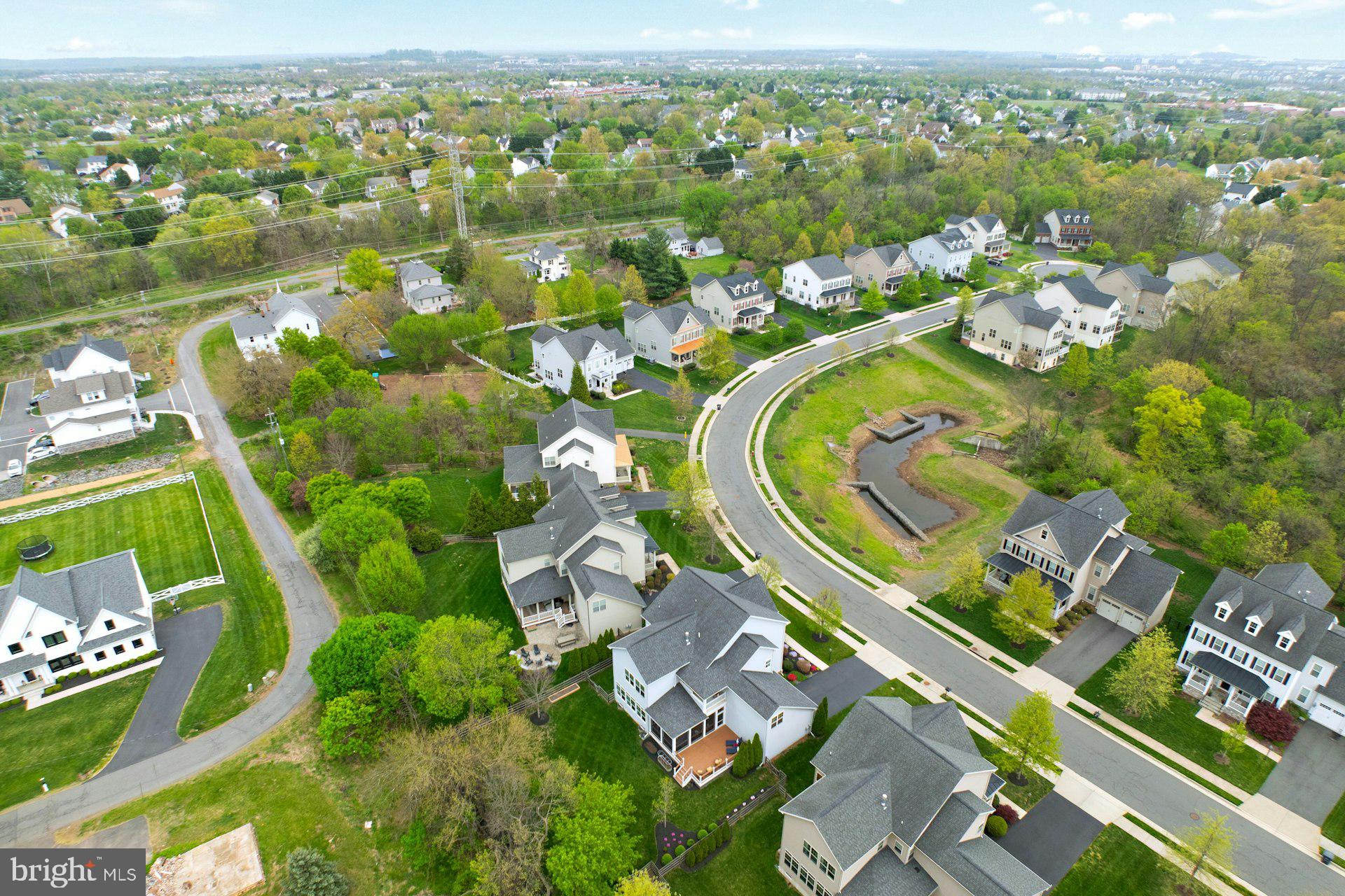 ASHBURN PLACE - Residential