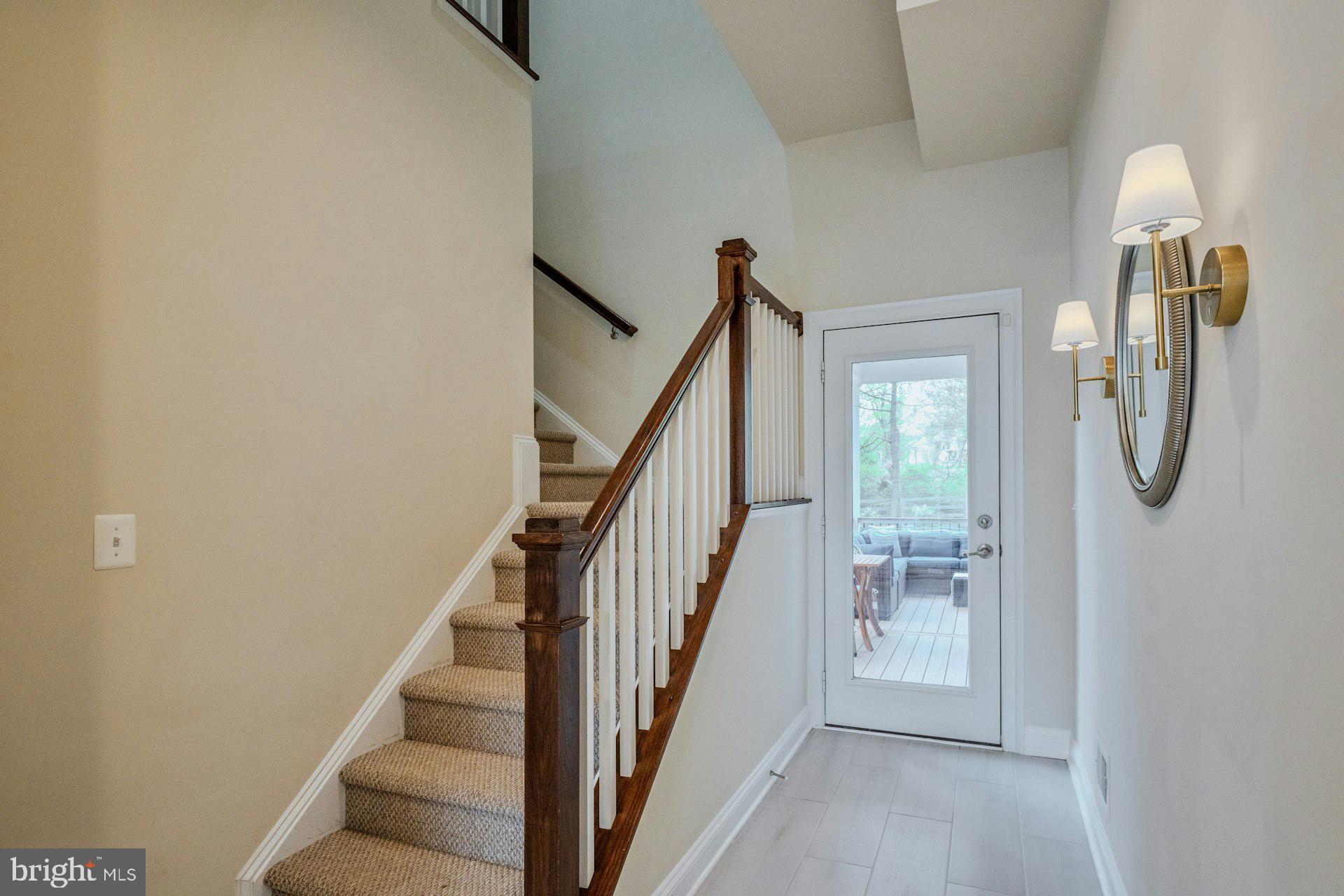 ASHBURN PLACE - Residential