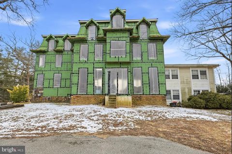 Homes For Sale - 926 Central Avenue<br/> HAMMONTON, NJ 08037