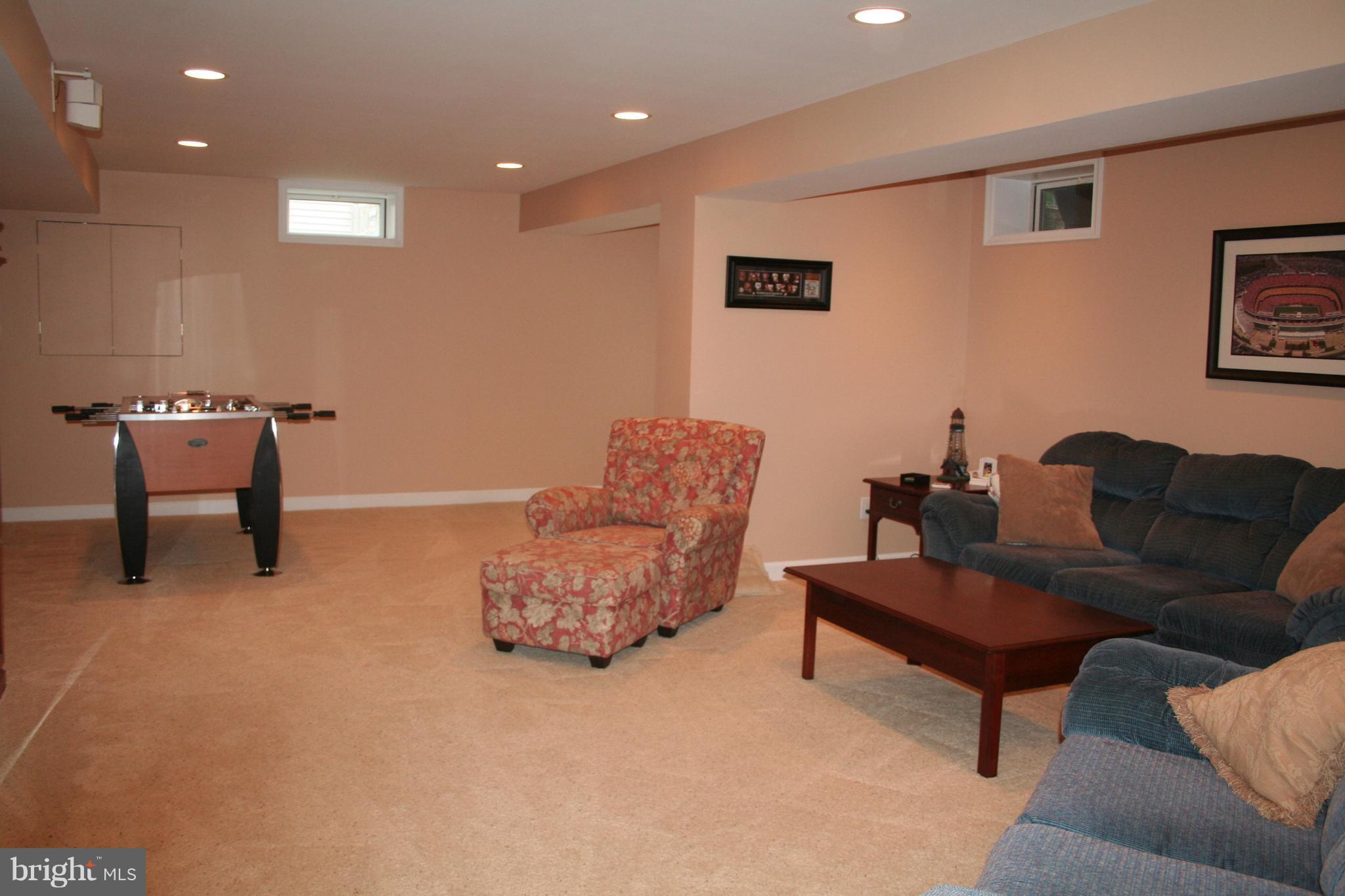 VILLAGES AT SAYBROOKE - Residential Lease