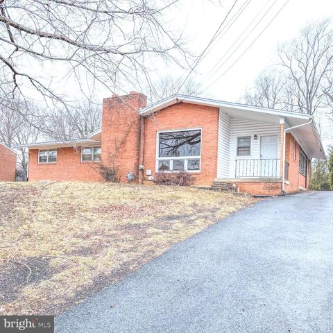 8305 FORT FOOTE ROAD FORT WASHINGTON MD 20744