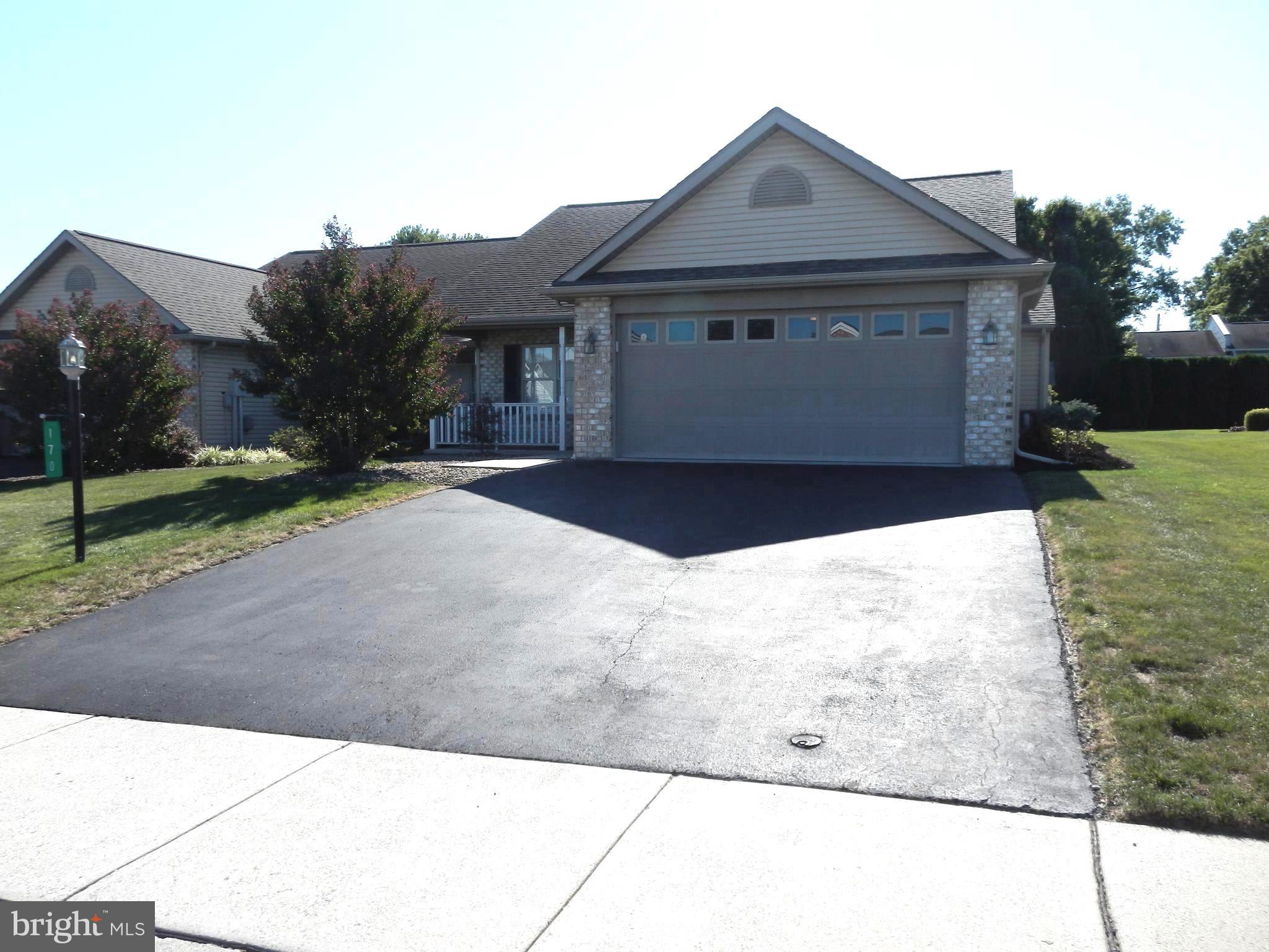 ENCLAVE - Residential