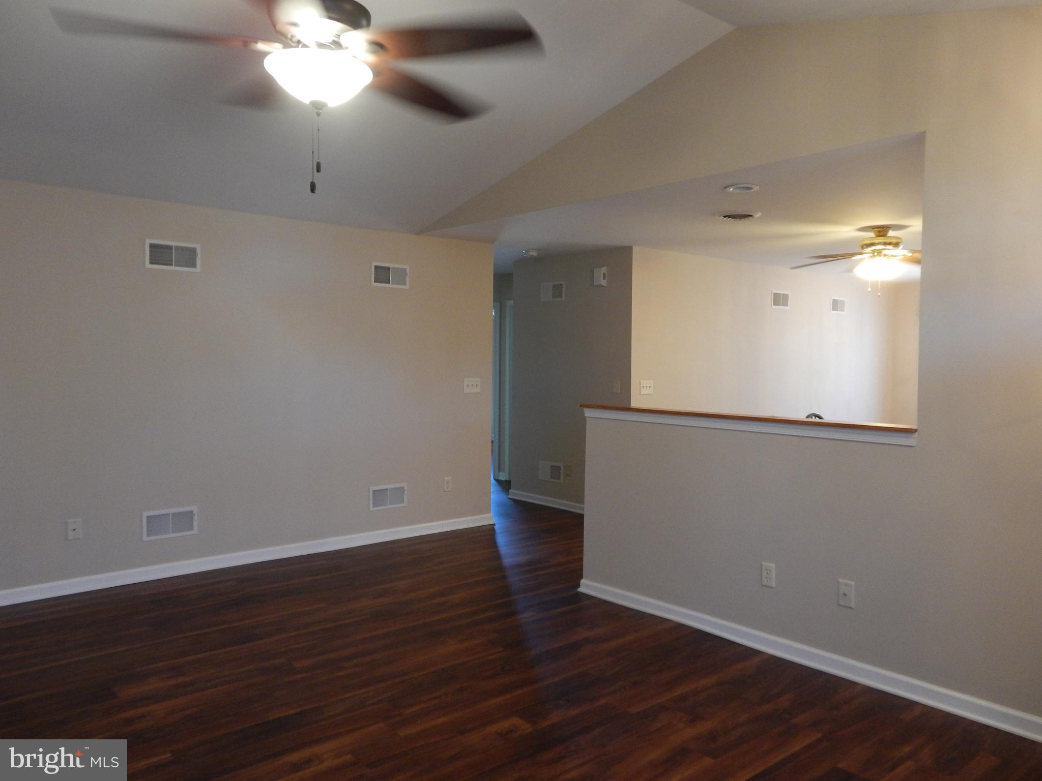 ENCLAVE - Residential