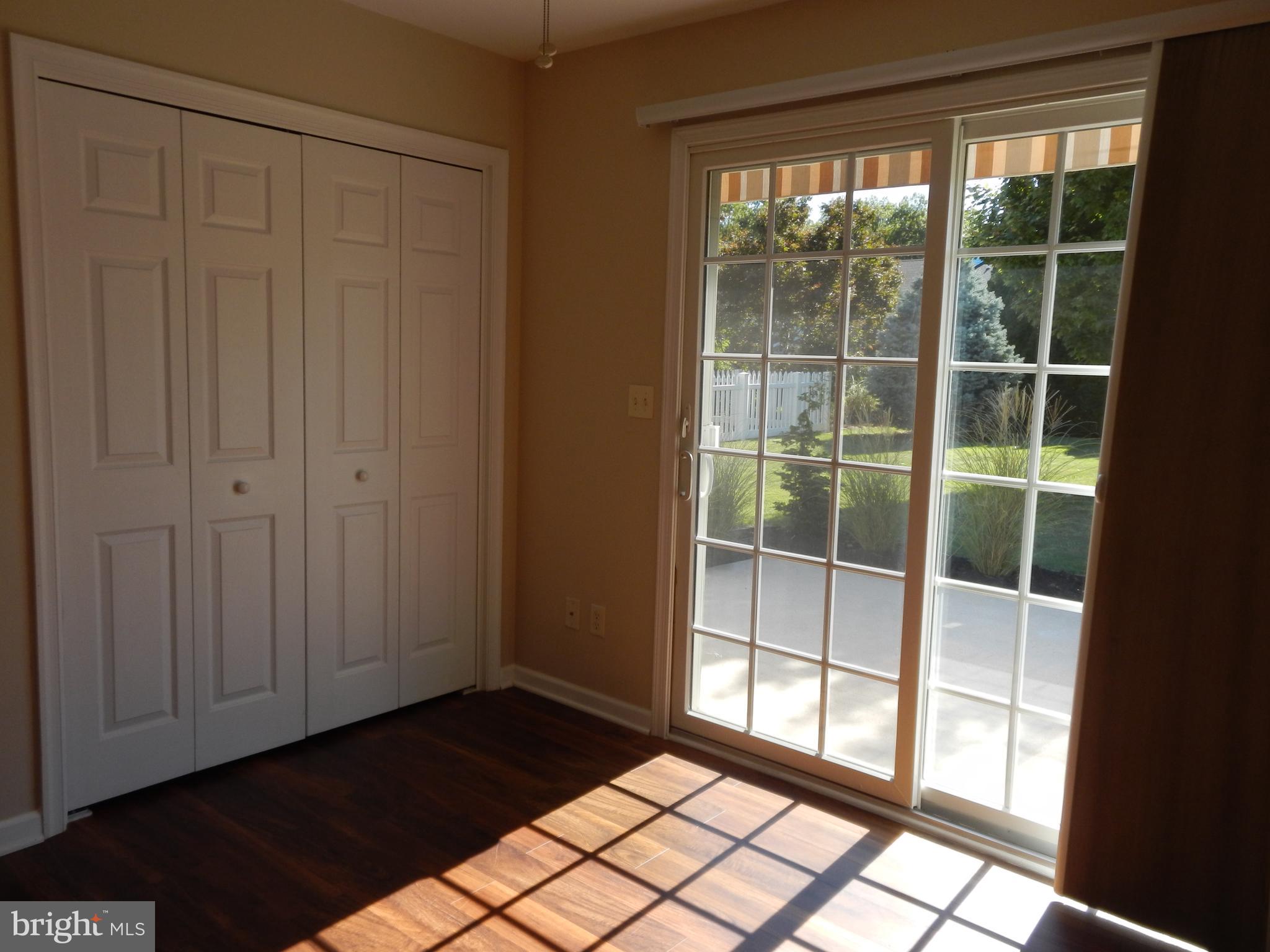 ENCLAVE - Residential