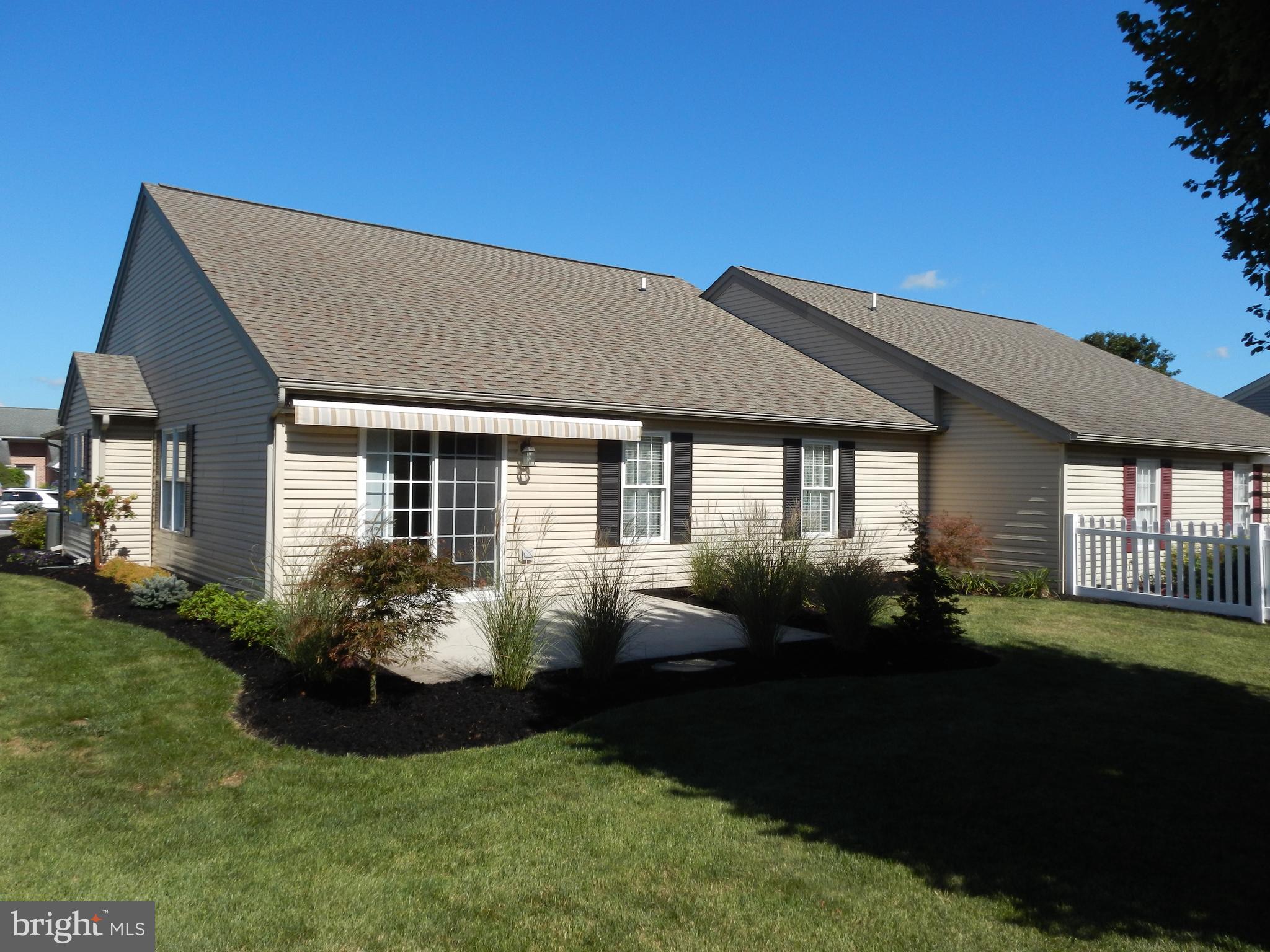 ENCLAVE - Residential