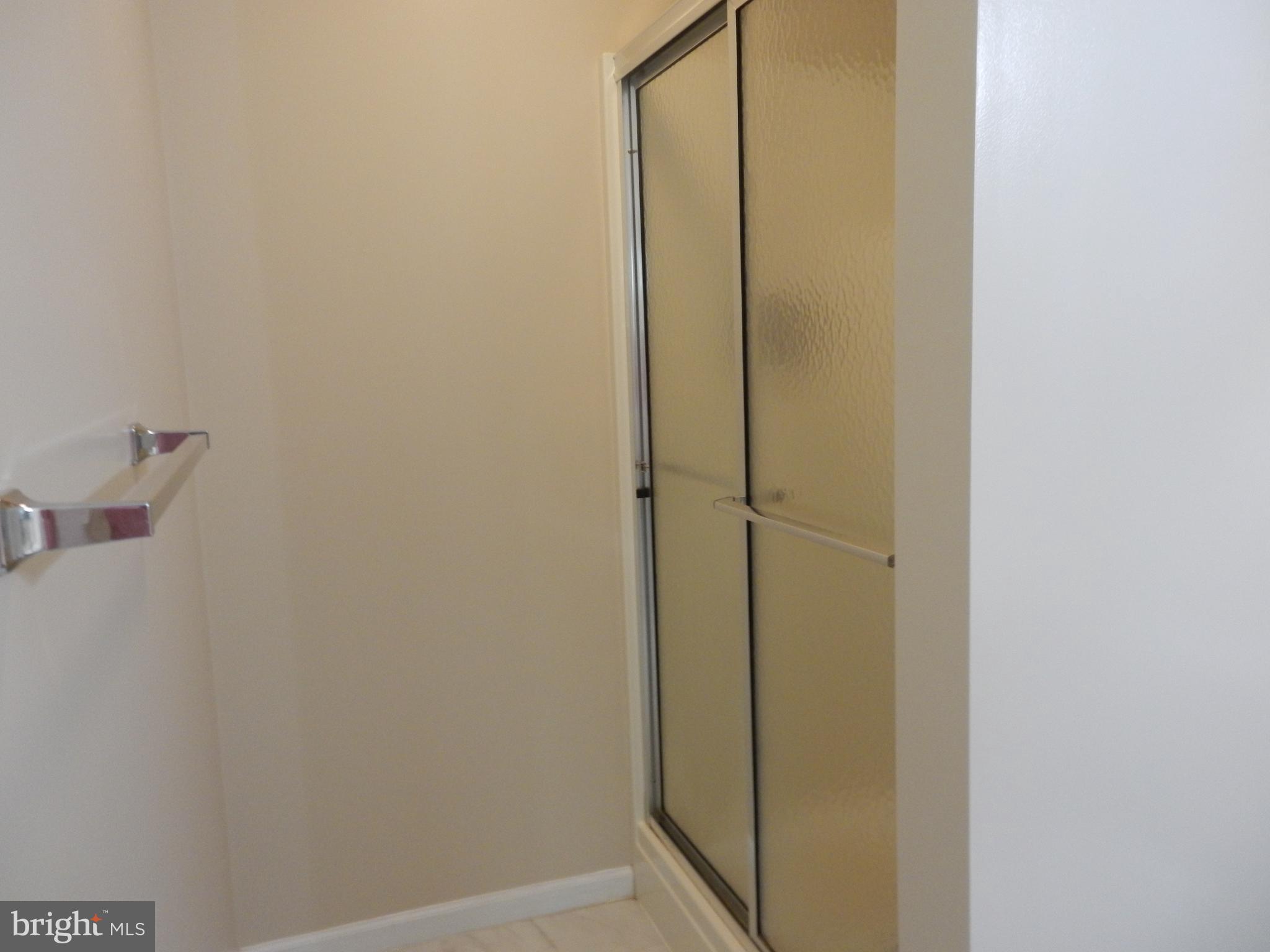 ENCLAVE - Residential