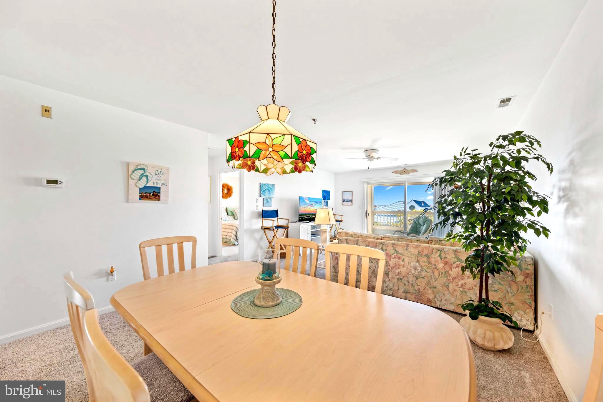 EQUESTRIAN SHORES - Residential