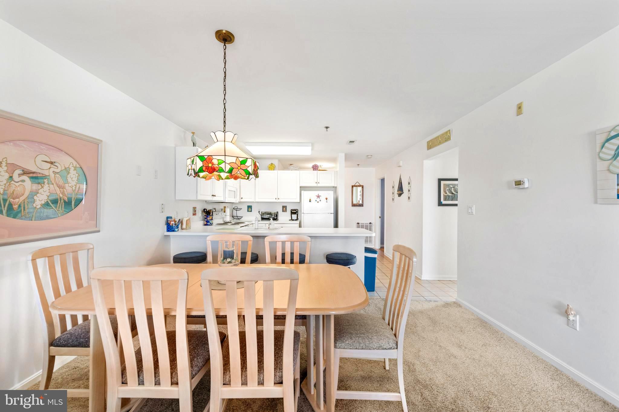 EQUESTRIAN SHORES - Residential