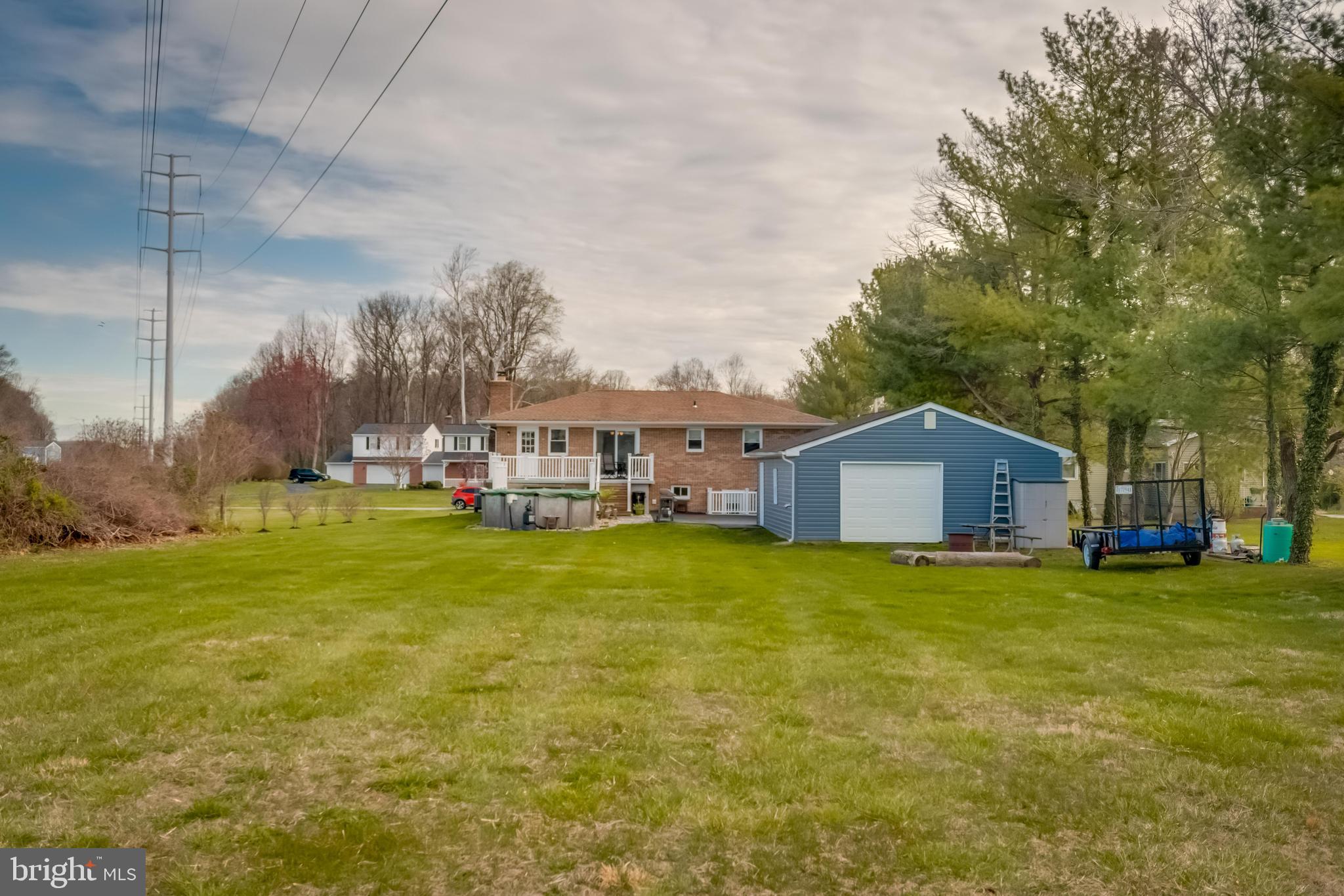 DARRYL GARDENS - Residential