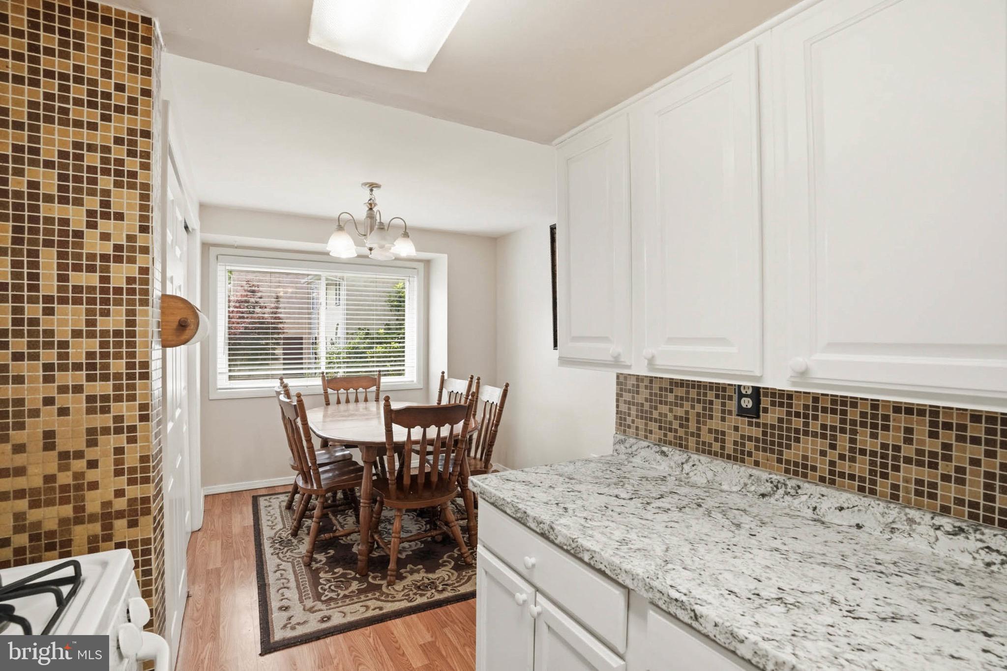 VILLAGE OF OAKLAND MILLS - Residential