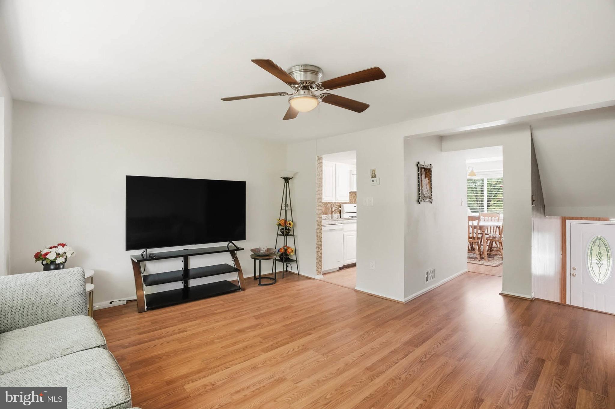 VILLAGE OF OAKLAND MILLS - Residential