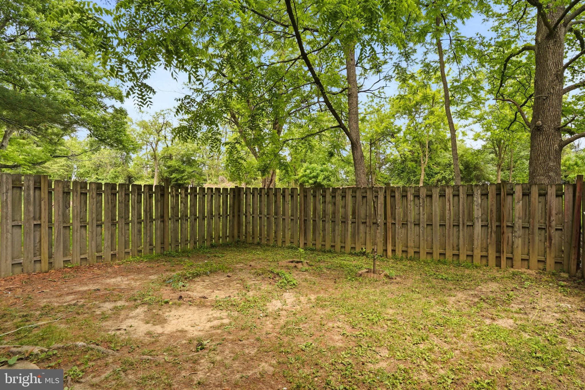 VILLAGE OF OAKLAND MILLS - Residential