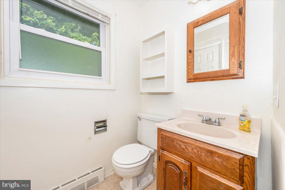 COLLEGE ESTATES - Residential