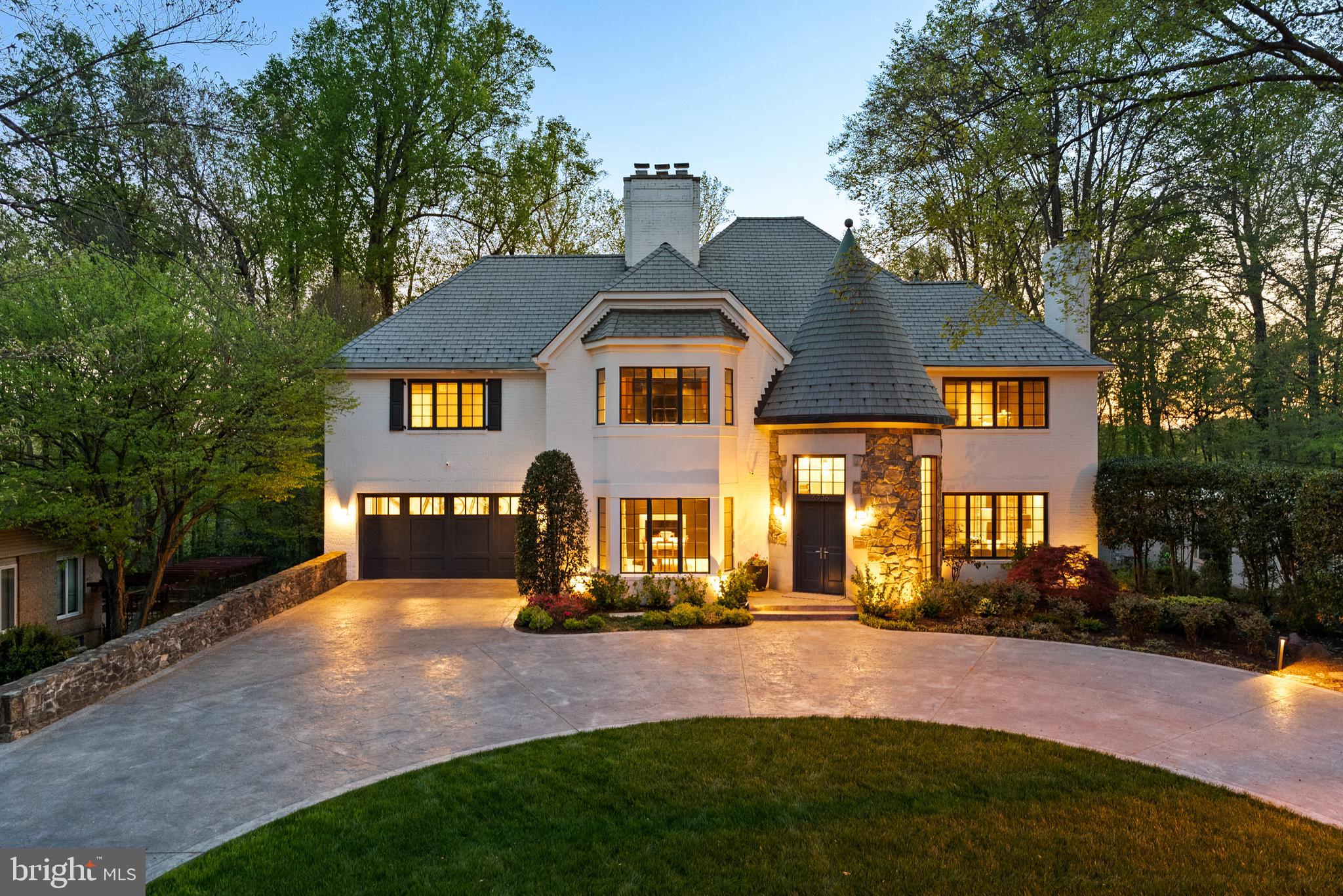 BANNOCKBURN ESTATES - Residential