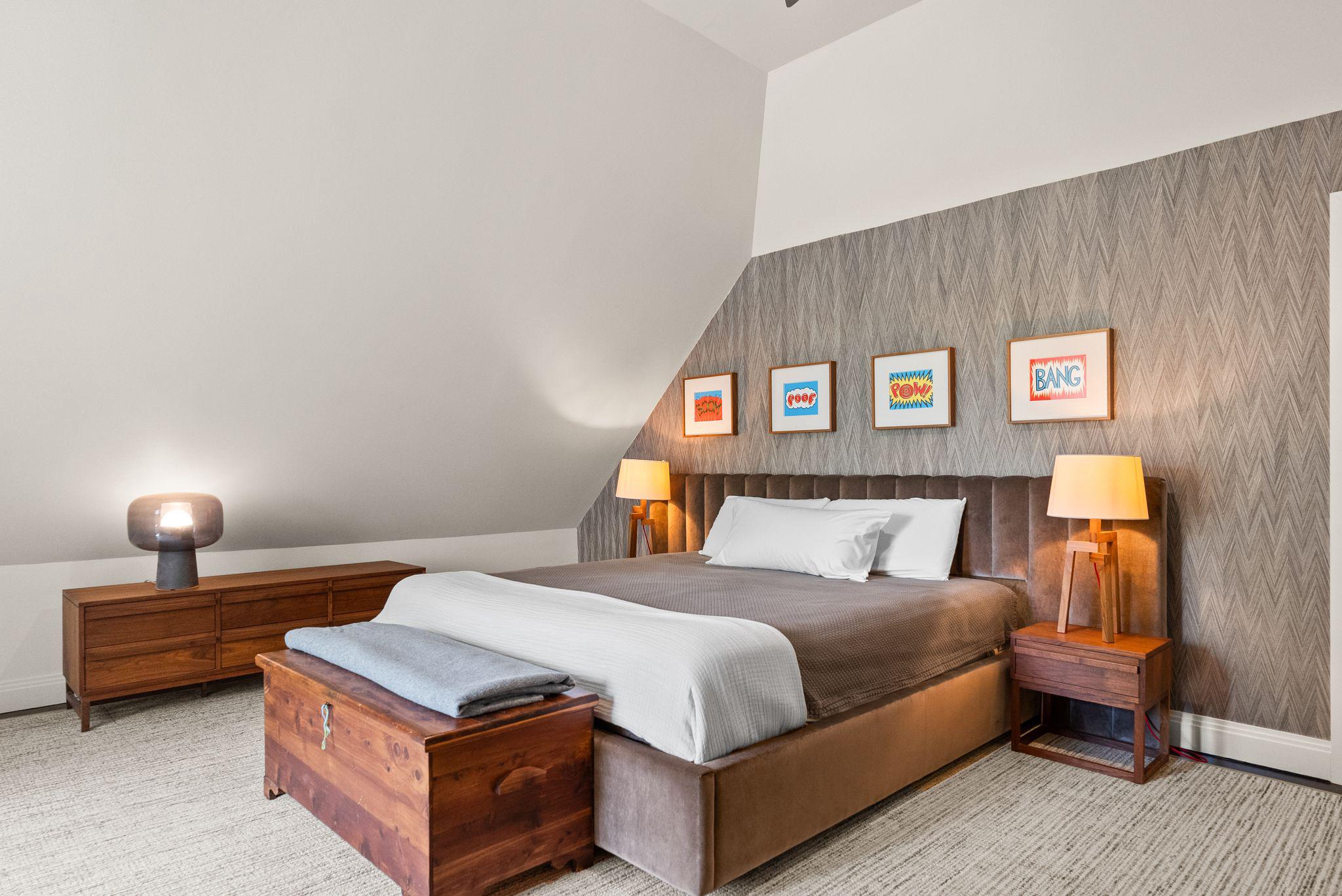 BANNOCKBURN ESTATES - Residential