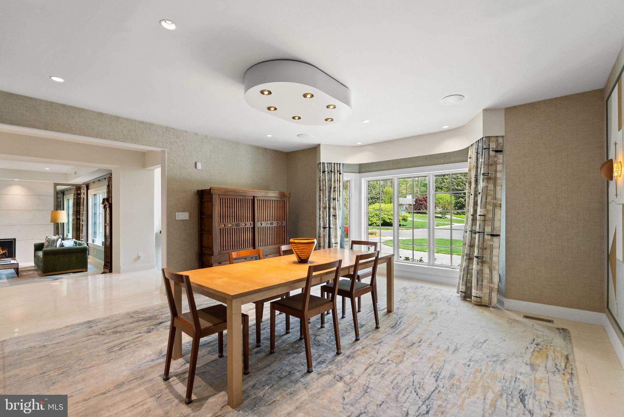 BANNOCKBURN ESTATES - Residential