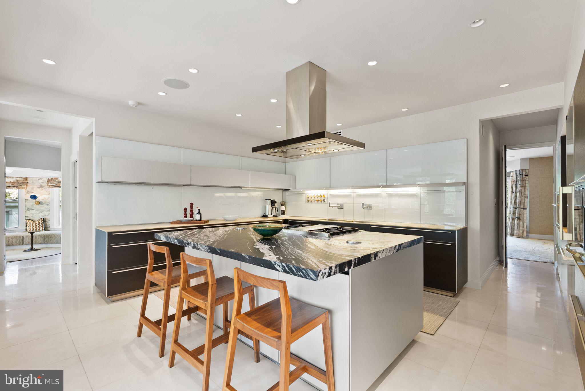 BANNOCKBURN ESTATES - Residential